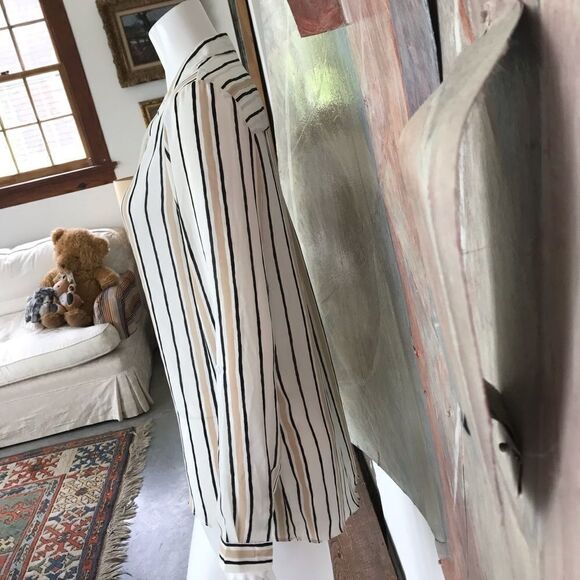 Everly Striped Popover White Blouse Top SZ Small - Picture 6 of 8